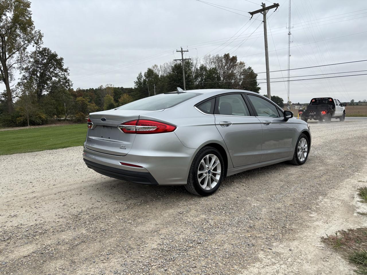 Ford Fusion Hybrid SE FWD 2020
