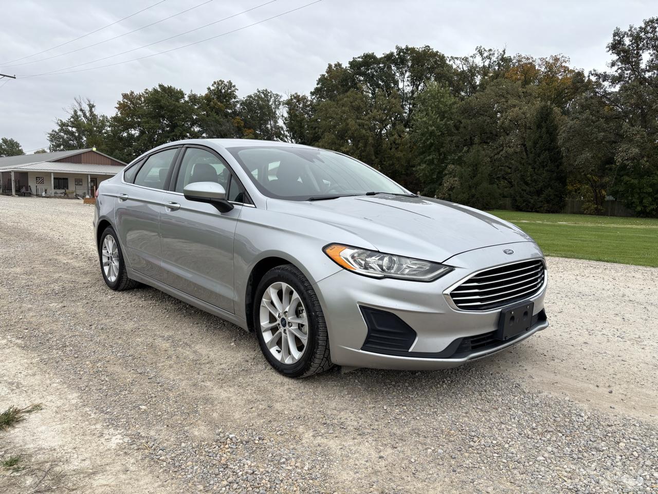 Ford Fusion Hybrid SE FWD 2020