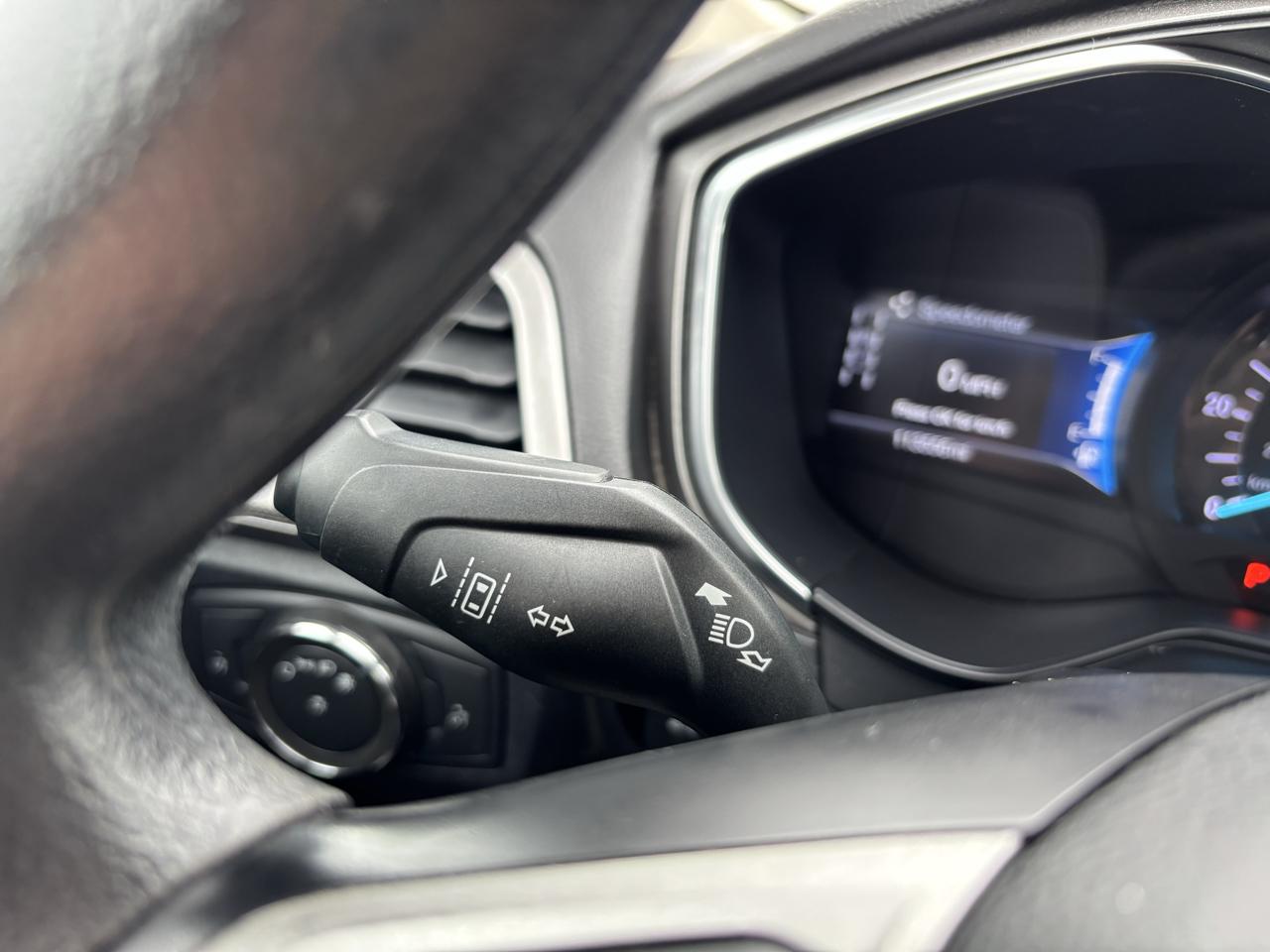 Ford Fusion Hybrid SE FWD 2020