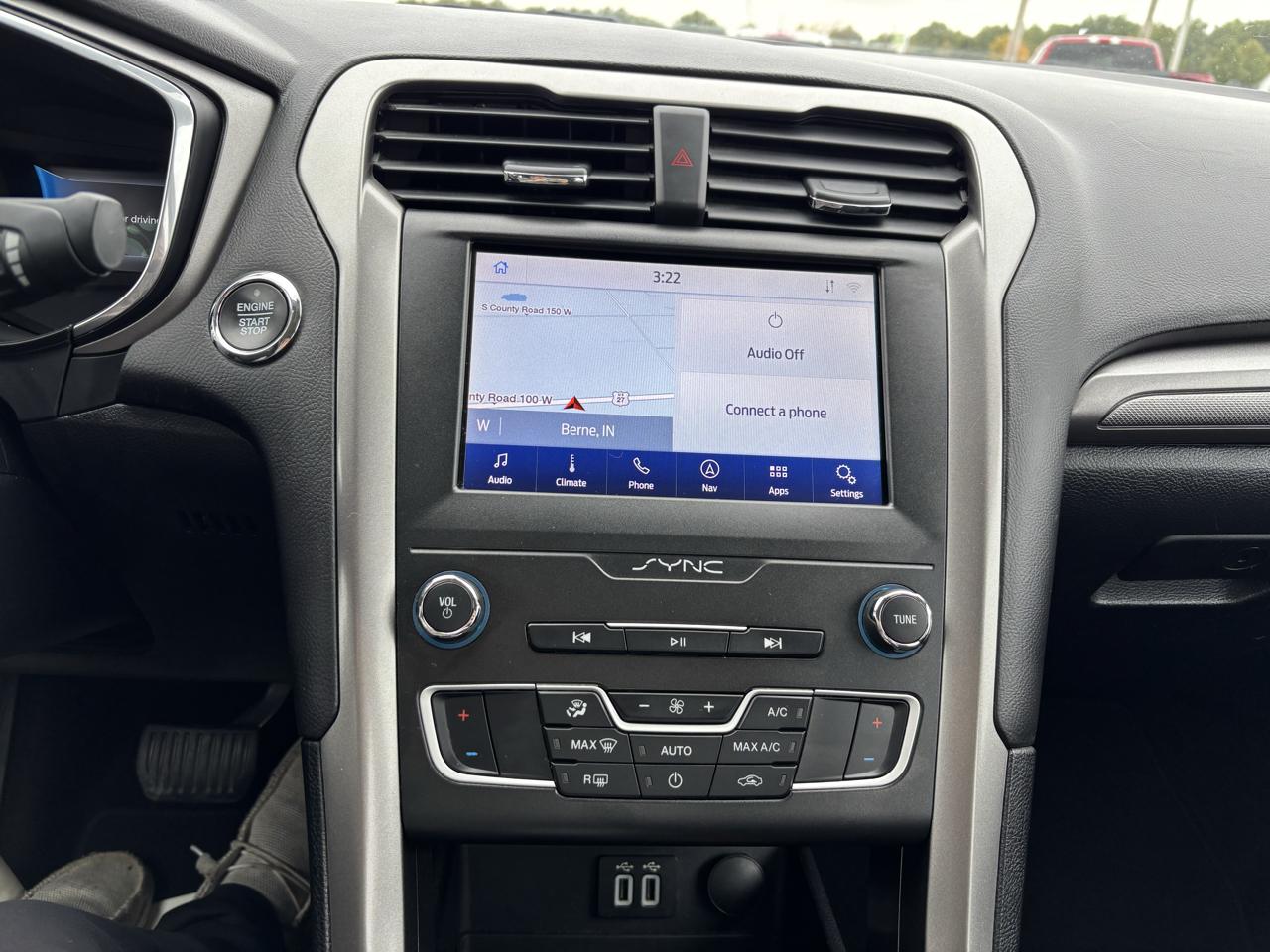 Ford Fusion Hybrid SE FWD 2020