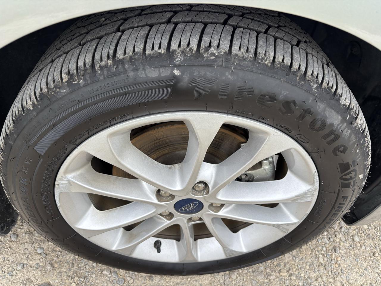 Ford Fusion Hybrid SE FWD 2020