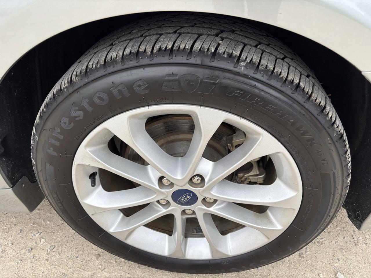 Ford Fusion Hybrid SE FWD 2020