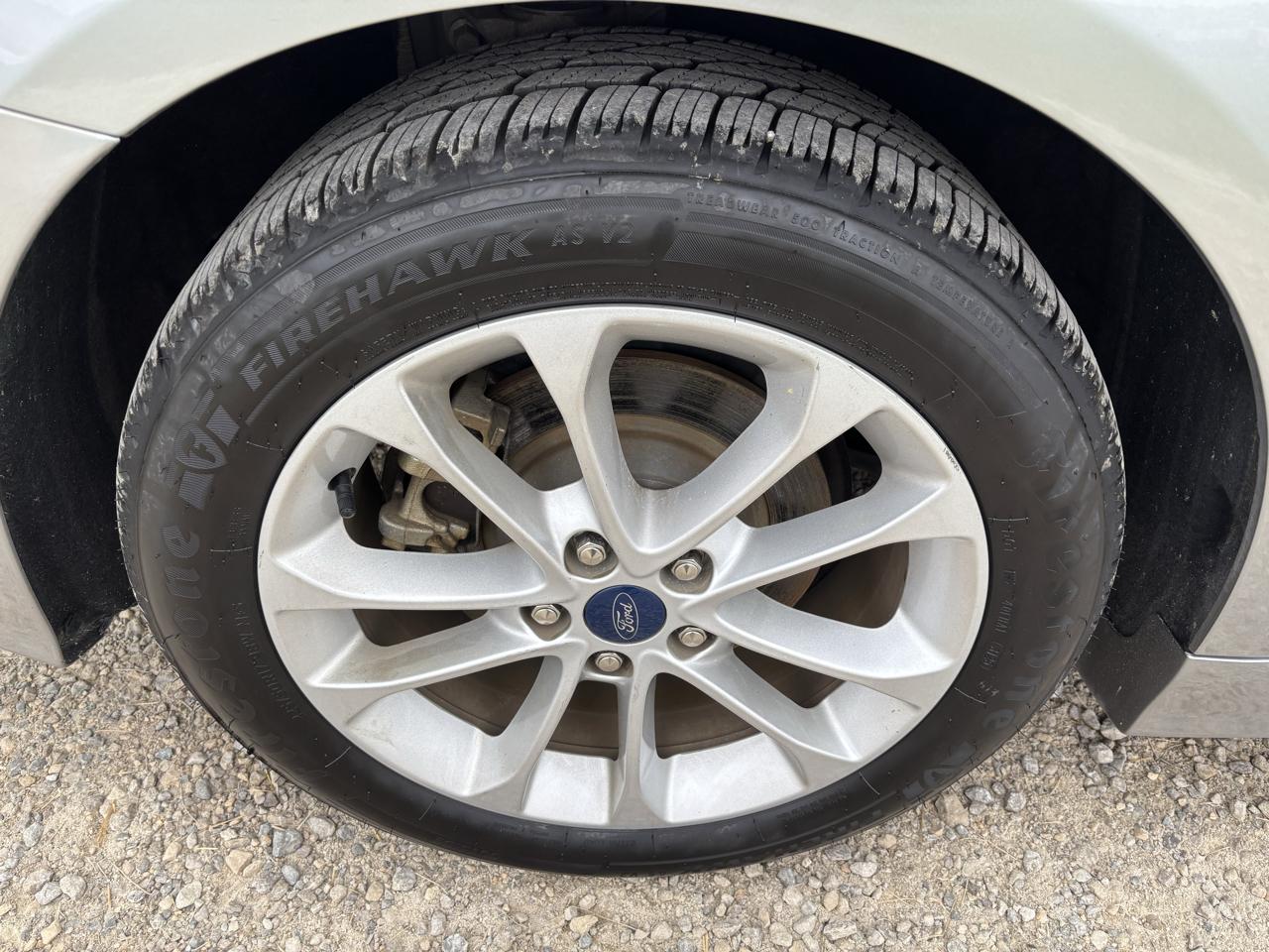 Ford Fusion Hybrid SE FWD 2020