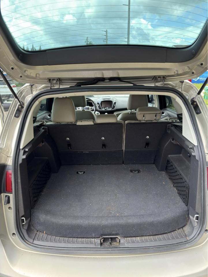Ford C-Max Hybrid SEL 2015