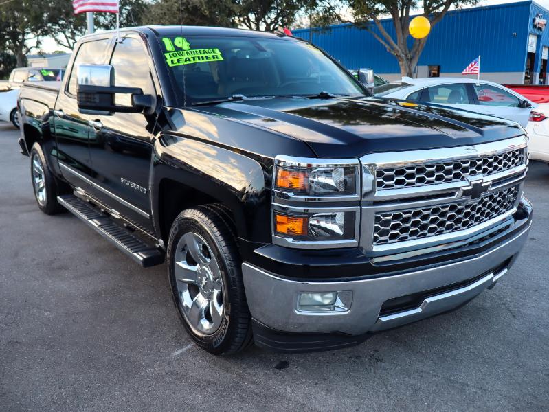 Chevrolet Silverado 1500 2WD Crew Cab 143.5" LTZ w/1LZ 2014
