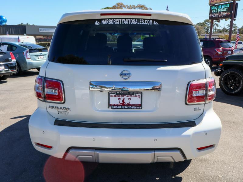 Nissan Armada 4x2 SL 2017