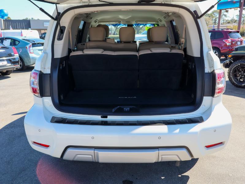 Nissan Armada 4x2 SL 2017