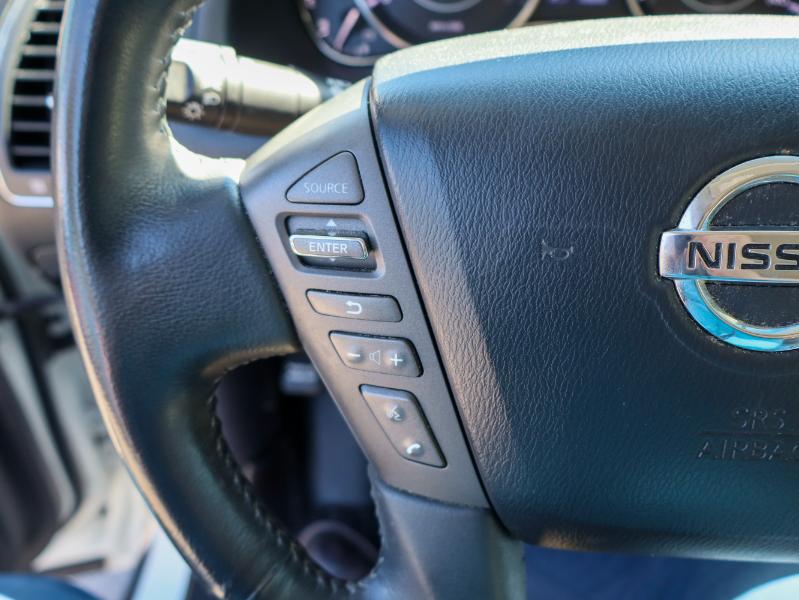 Nissan Armada 4x2 SL 2017