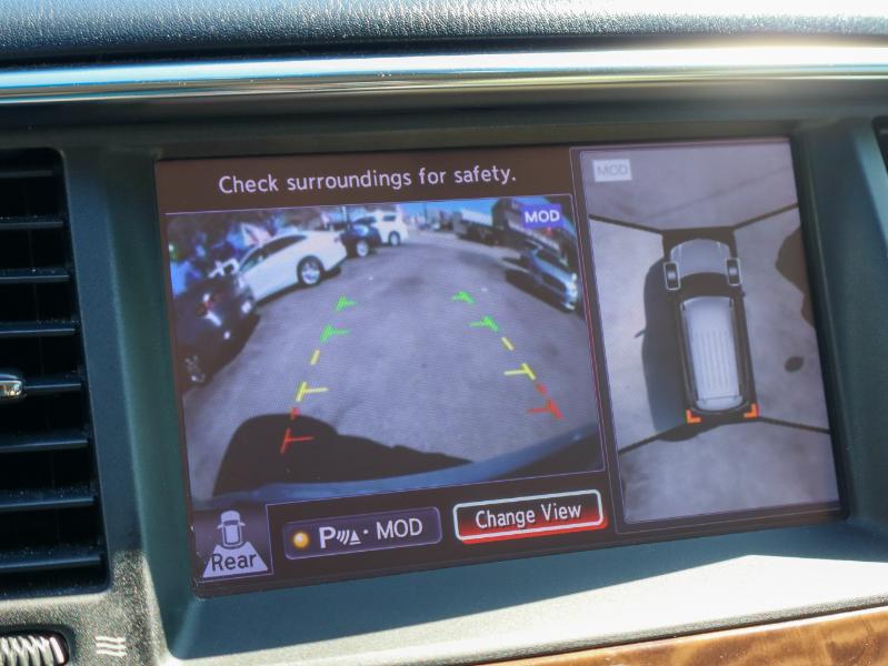 Nissan Armada 4x2 SL 2017