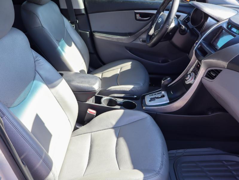 Hyundai Elantra 4dr Sdn Auto Limited 2012