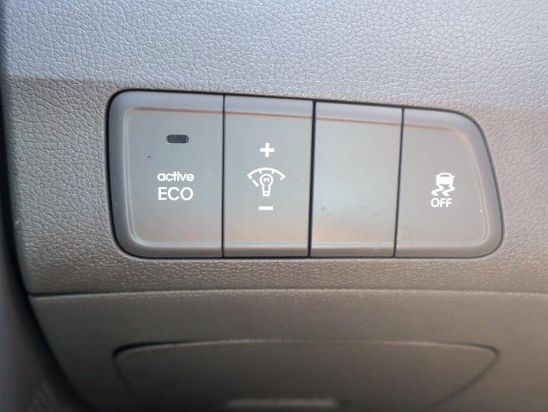 Hyundai Elantra 4dr Sdn Auto Limited 2012