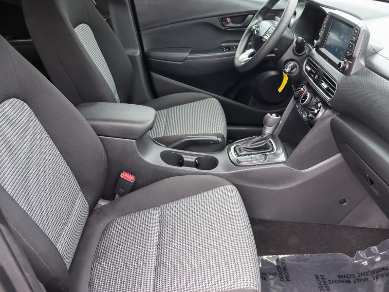 Hyundai Kona SE Auto FWD 2020
