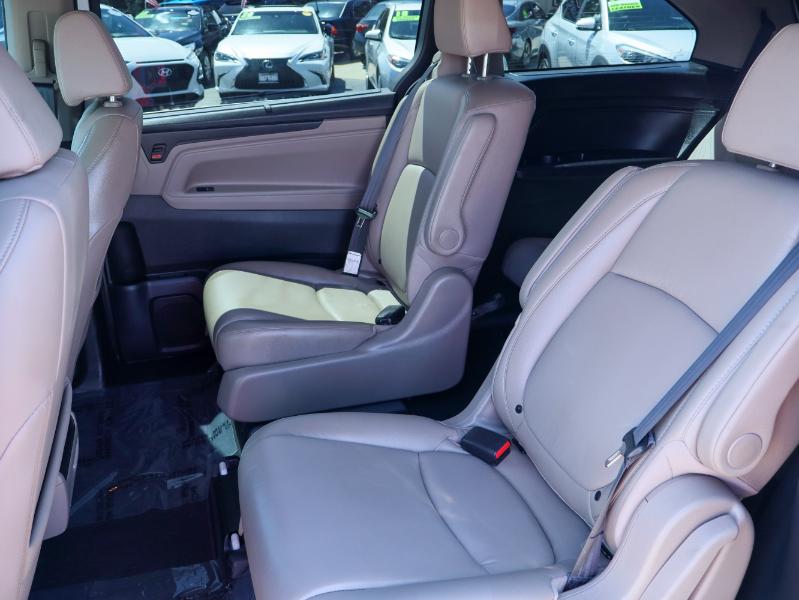 2020 Honda Odyssey EX-L photo 11