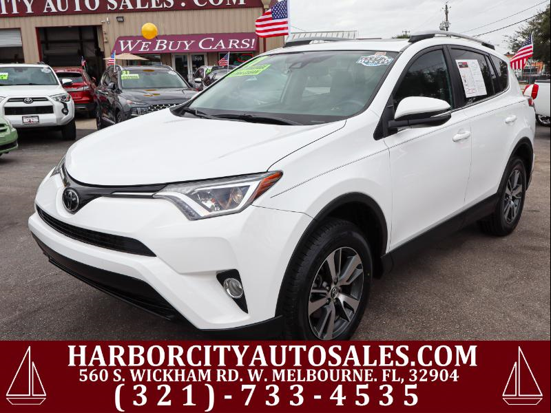 2017 Toyota RAV4 XLE's photo