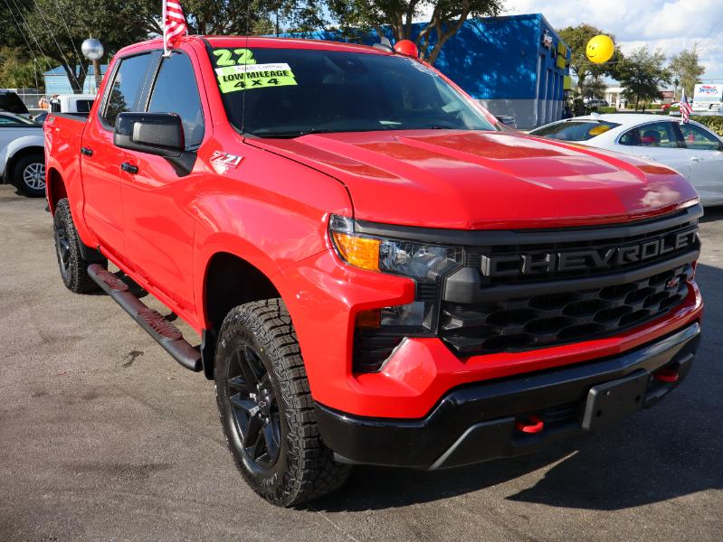 Chevrolet Silverado 1500 4WD Crew Cab 147" Custom Trail Boss 2022