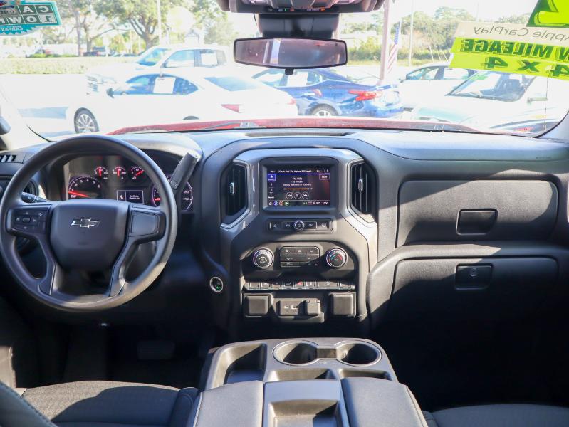 Chevrolet Silverado 1500 4WD Crew Cab 147" Custom Trail Boss 2022