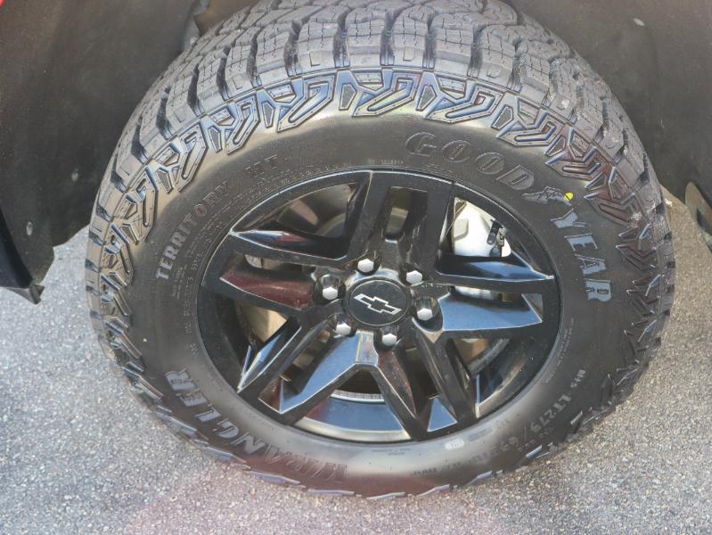 Chevrolet Silverado 1500 4WD Crew Cab 147" Custom Trail Boss 2022