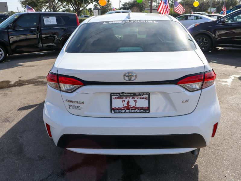 Toyota Corolla LE CVT 2022