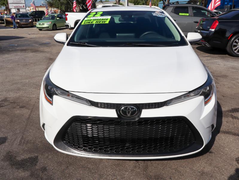 Toyota Corolla LE CVT 2022