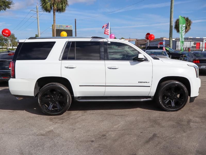 GMC Yukon 2WD 4dr Denali 2019
