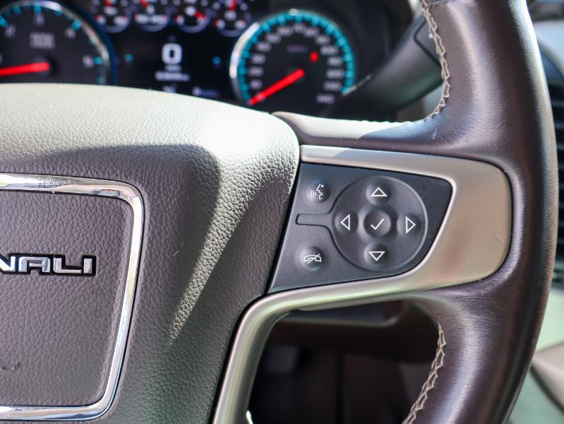 GMC Yukon 2WD 4dr Denali 2019