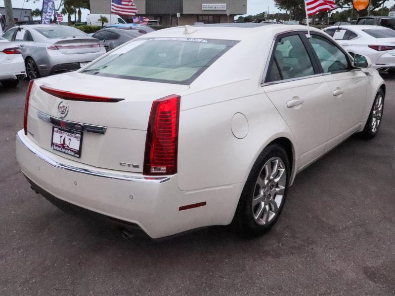 Cadillac CTS 4dr Sdn RWD w/1SB 2009