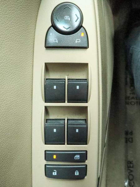 Cadillac CTS 4dr Sdn RWD w/1SB 2009