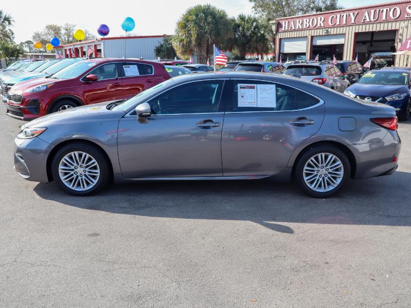 Lexus ES 350 4dr Sdn 2016