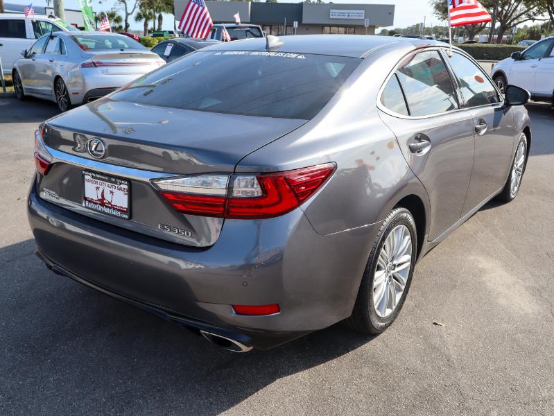 Lexus ES 350 4dr Sdn 2016