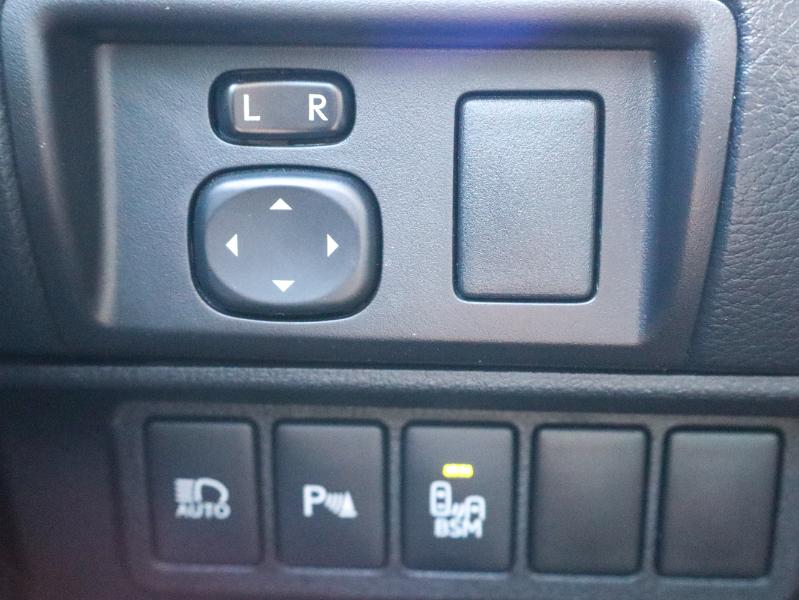 Lexus ES 350 4dr Sdn 2016