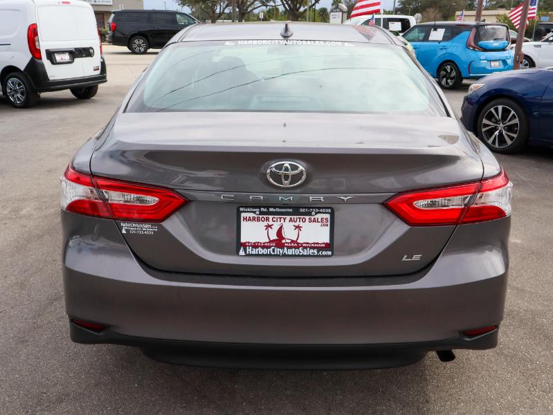Toyota Camry LE Auto (Natl) 2019