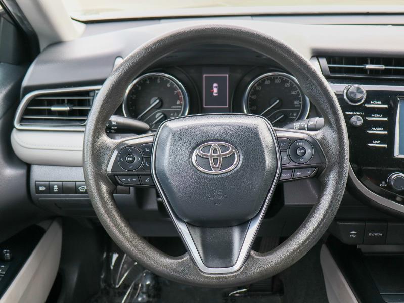 Toyota Camry LE Auto (Natl) 2019