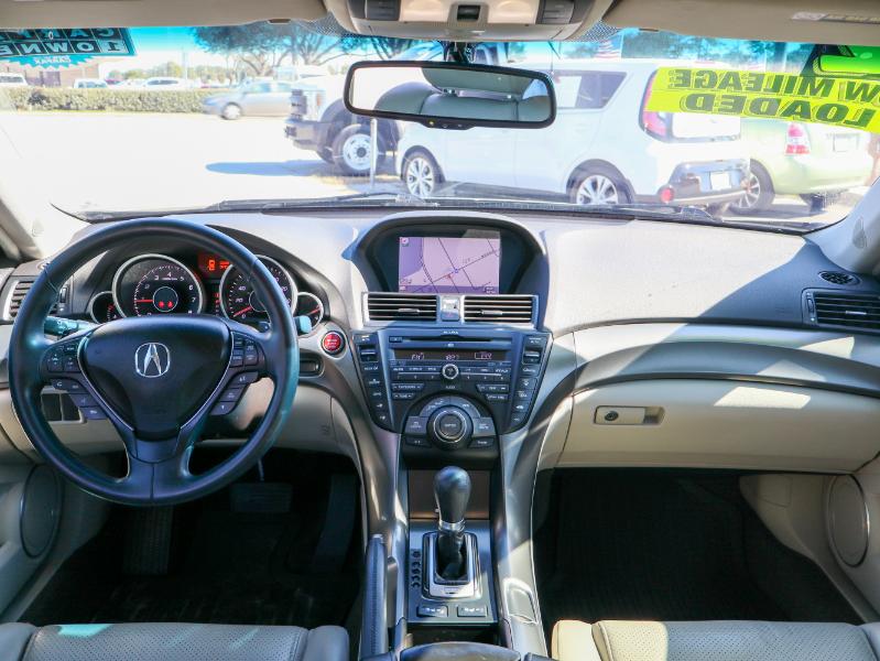 Acura TL 4dr Sdn Auto 2WD Tech 2012