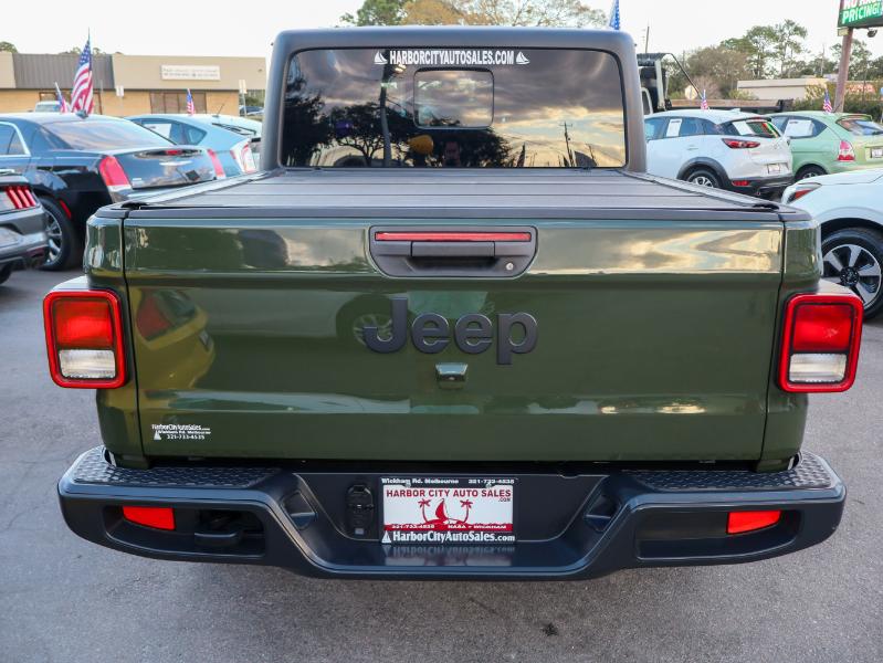 Jeep Gladiator Willys 4x4 2021