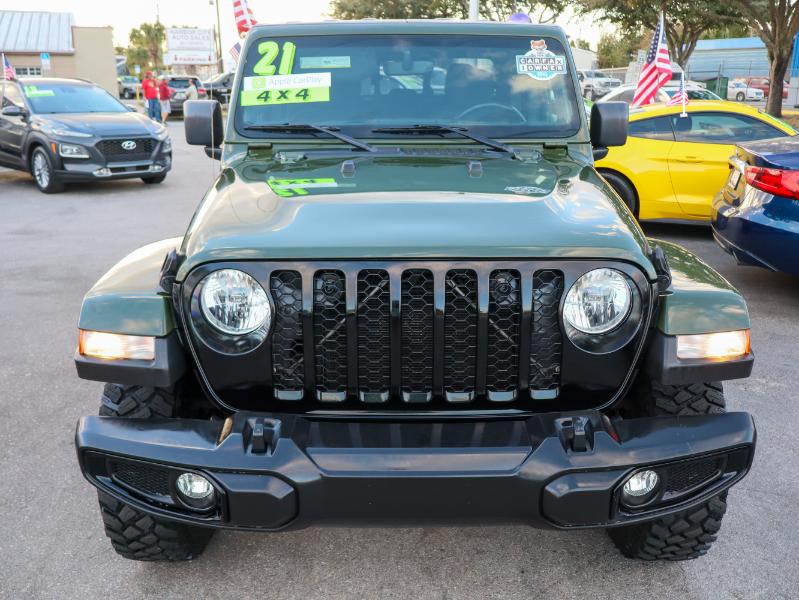 Jeep Gladiator Willys 4x4 2021