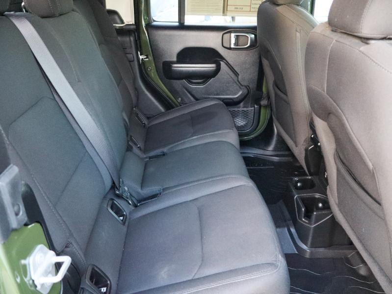 Jeep Gladiator Willys 4x4 2021