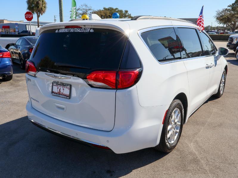 Chrysler Pacifica Touring FWD 2020
