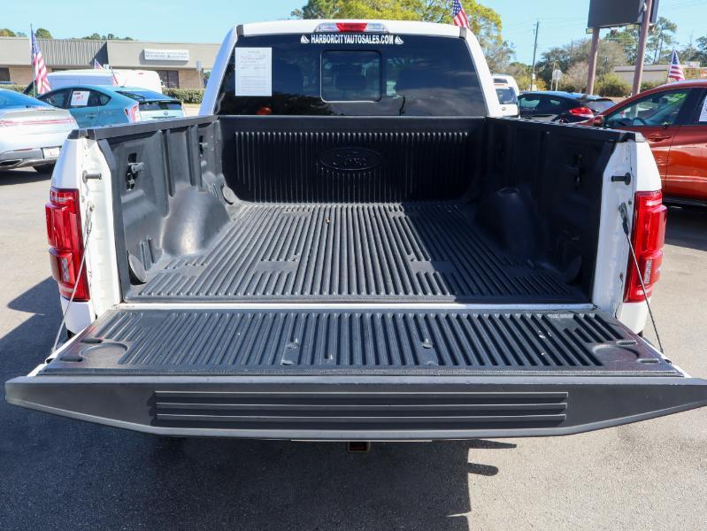 Ford F-150 2WD SuperCab 145" Lariat 2015