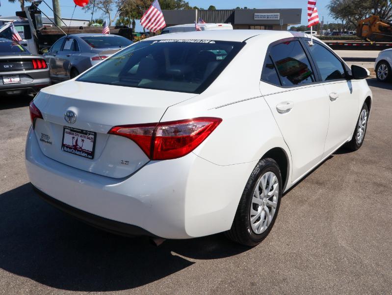 Toyota Corolla LE CVT 2019