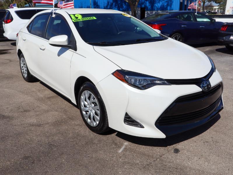 Toyota Corolla LE CVT 2019