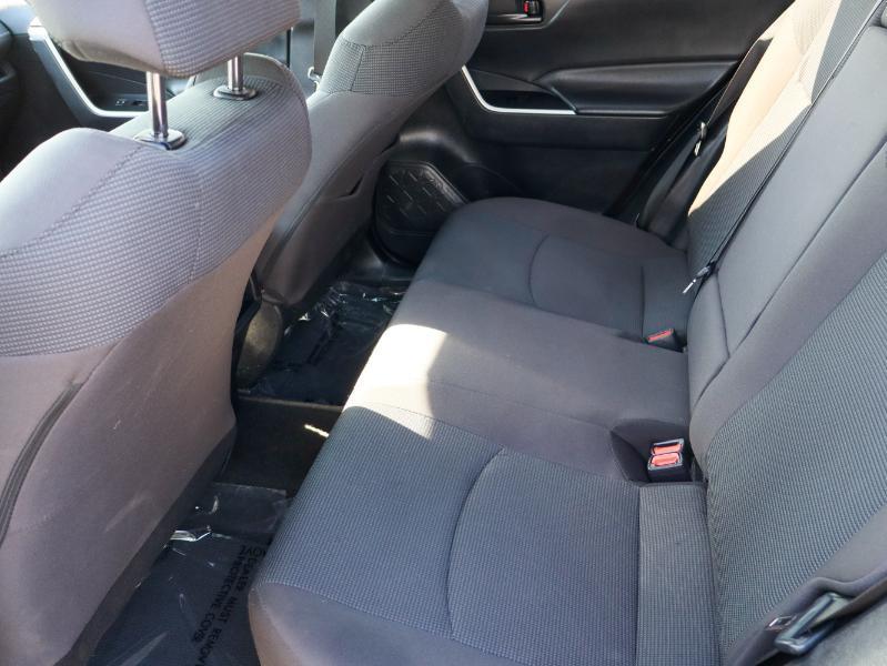 Toyota RAV4 LE FWD 2021