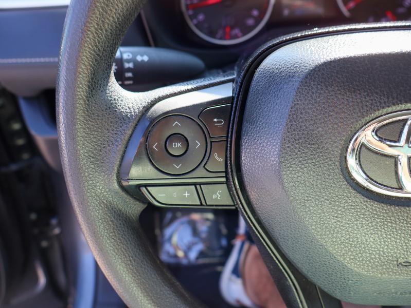 Toyota RAV4 LE FWD 2021