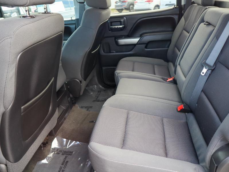 Chevrolet Silverado 1500 4WD Crew Cab 143.5" LT w/1LT 2015