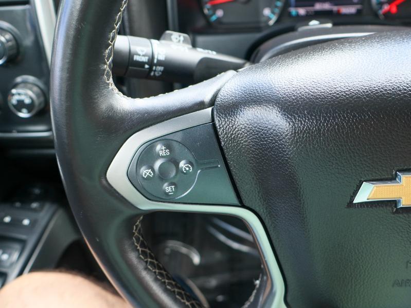 Chevrolet Silverado 1500 4WD Crew Cab 143.5" LT w/1LT 2015