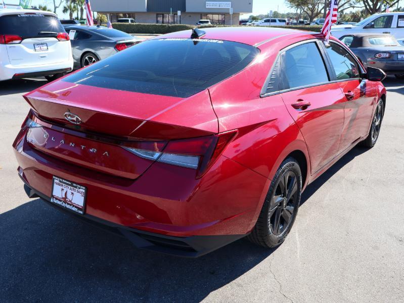 Hyundai Elantra SEL IVT 2023