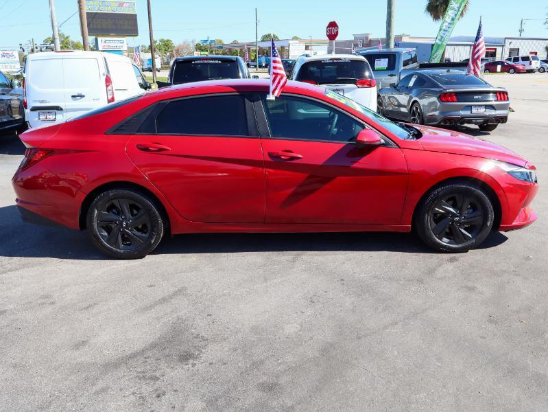 Hyundai Elantra SEL IVT 2023