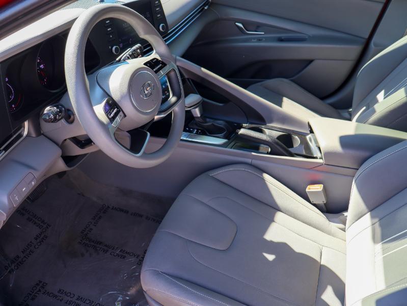 Hyundai Elantra SEL IVT 2023