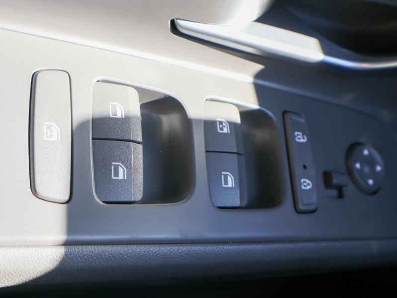 Hyundai Elantra SEL IVT 2023