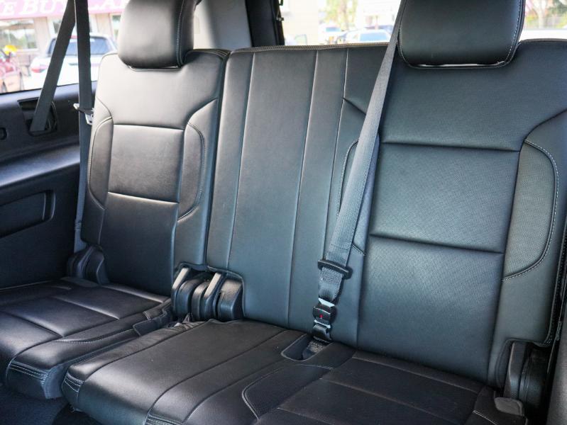 GMC Yukon XL 2WD 4dr Denali 2020