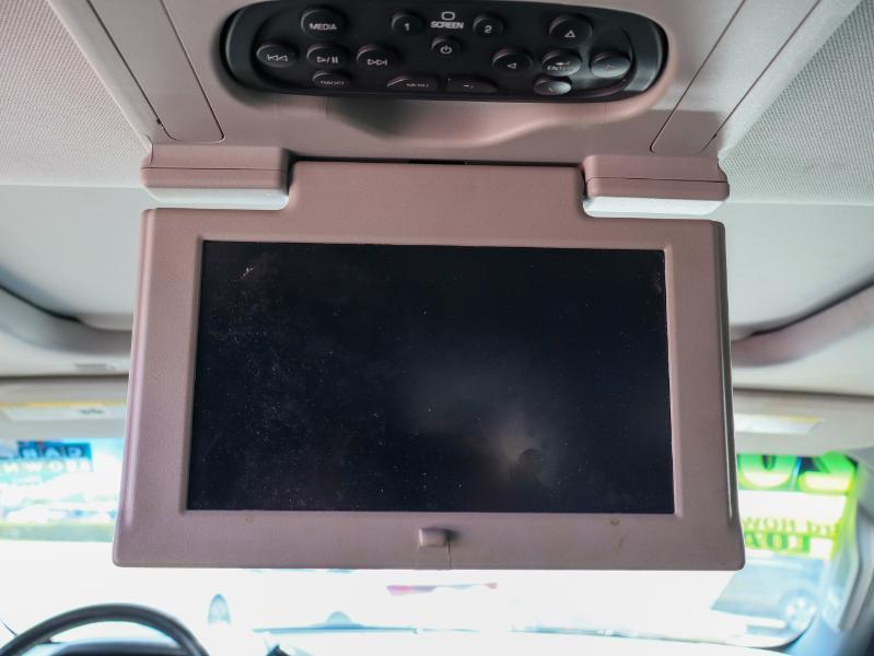 GMC Yukon XL 2WD 4dr Denali 2020